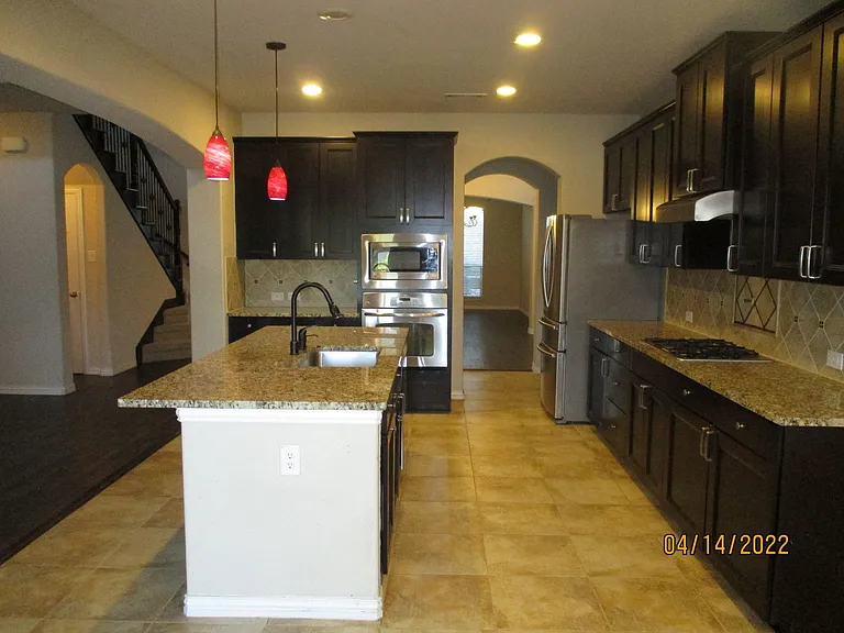 2505 Mesa Glen Dr — Photo 15