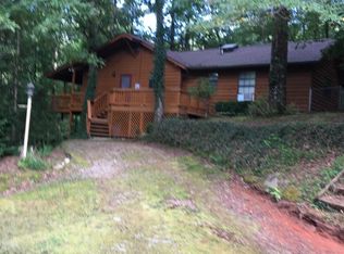322 Field Stone Ln, Lakemont, GA 30552