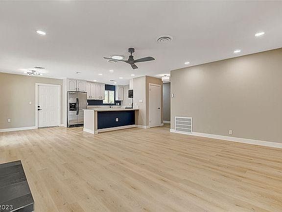 1st image of 1909A Embrey Ave