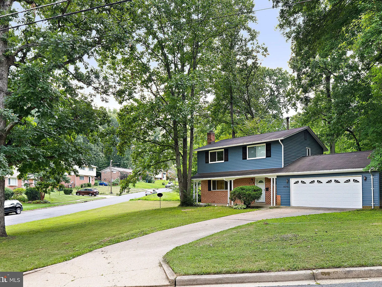 4 bed, 2.5 bath, 1590 sqft, $3,650 — Photo 4