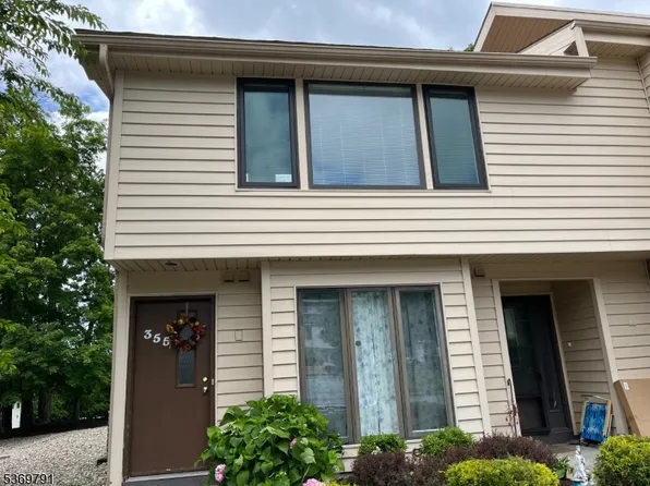 355 Mohegan Ci, Andover Twp., NJ 07848