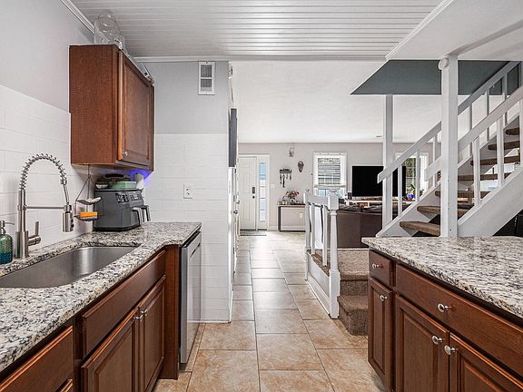 3rd image of 4356 Briarstone Ct