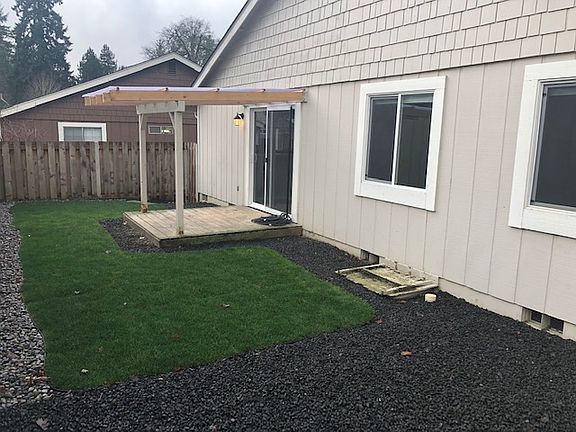 2nd image of 4910 Cottage Ln SE