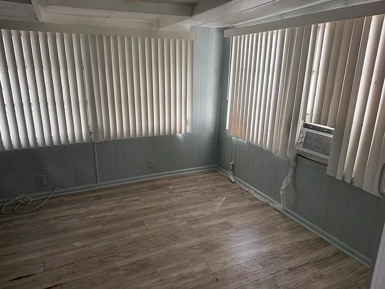 5504 Lagoon Dr — Photo 5