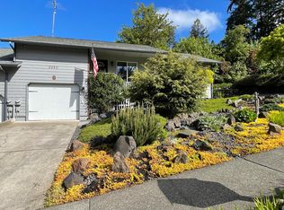 2985 38th Ave, Longview, WA 98632