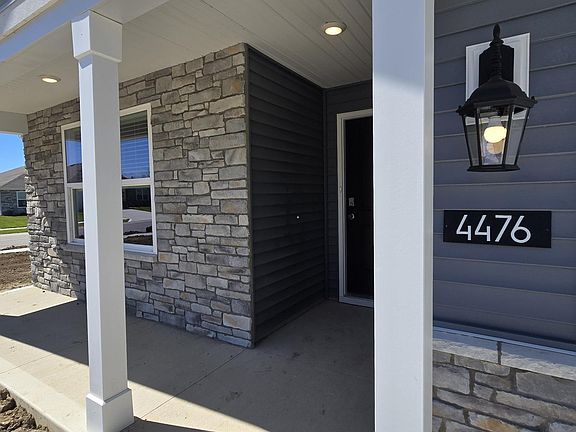 3rd image of 4476 Katfur Ct