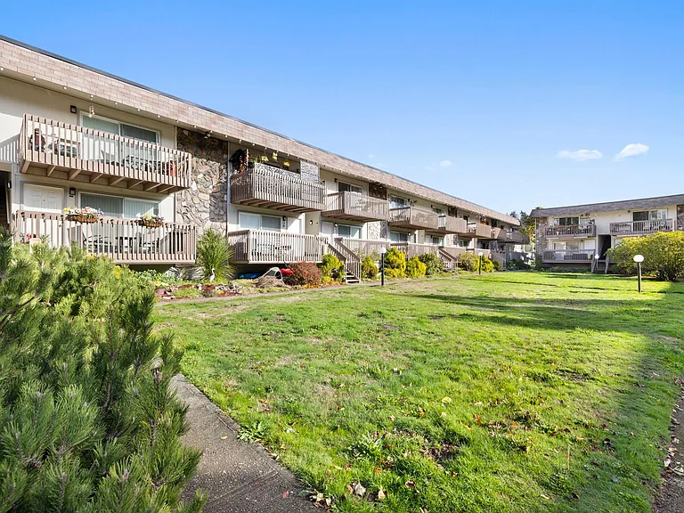 22749 Marine View Dr S — Photo 4