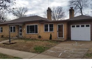 7732 Kenridge Ln, Saint Louis, MO 63119