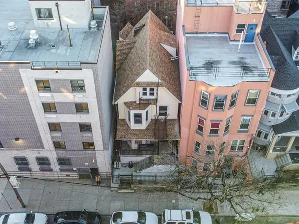 1823 Anthony Avenue image 30 of 31