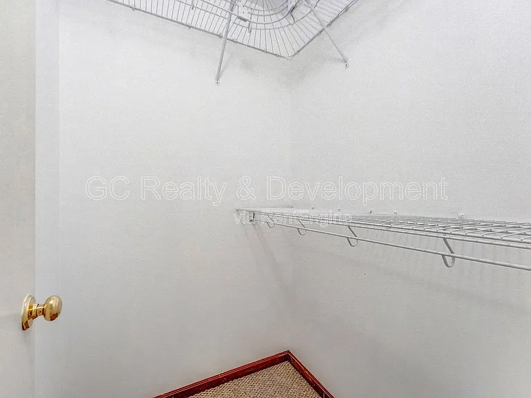 293 Regal Ct — Photo 16