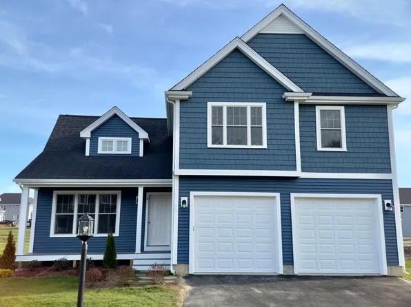 8 Titicut Ave, Bridgewater, MA 02324