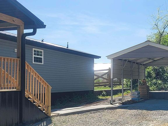 4th image of 3135 Shady Oak Ln