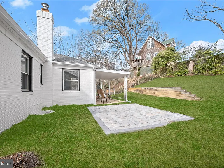 402 Elm Ave — Photo 30