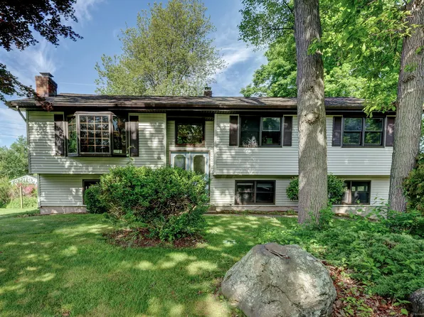 42 Evan Road, Southington, CT 06489