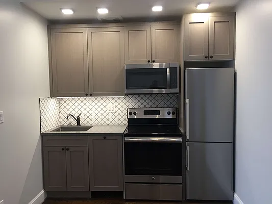 Rented by Key Choice Realty Advisors LLC | media 55