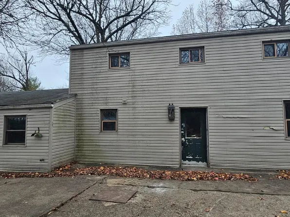 2710 Carroll Ave, Cincinnati, OH 45248