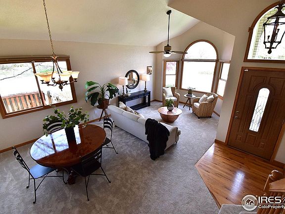 4th image of 1301 Silk Oak Dr