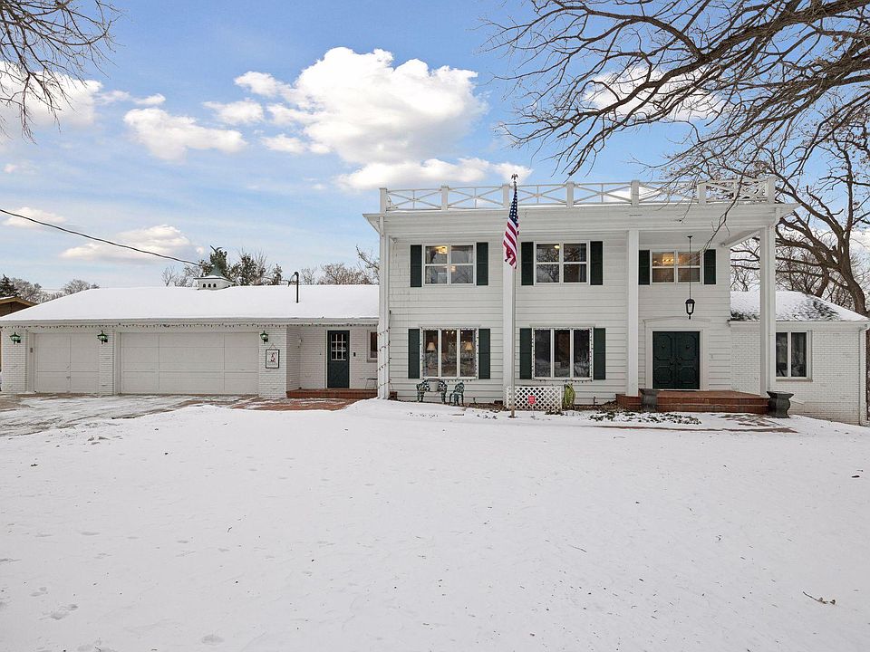 8420 Palm St NW, Coon Rapids, MN 55433 | Zillow