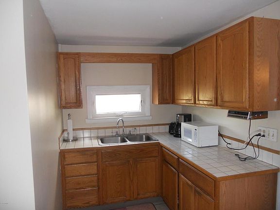 5th image of 490 131st Ave