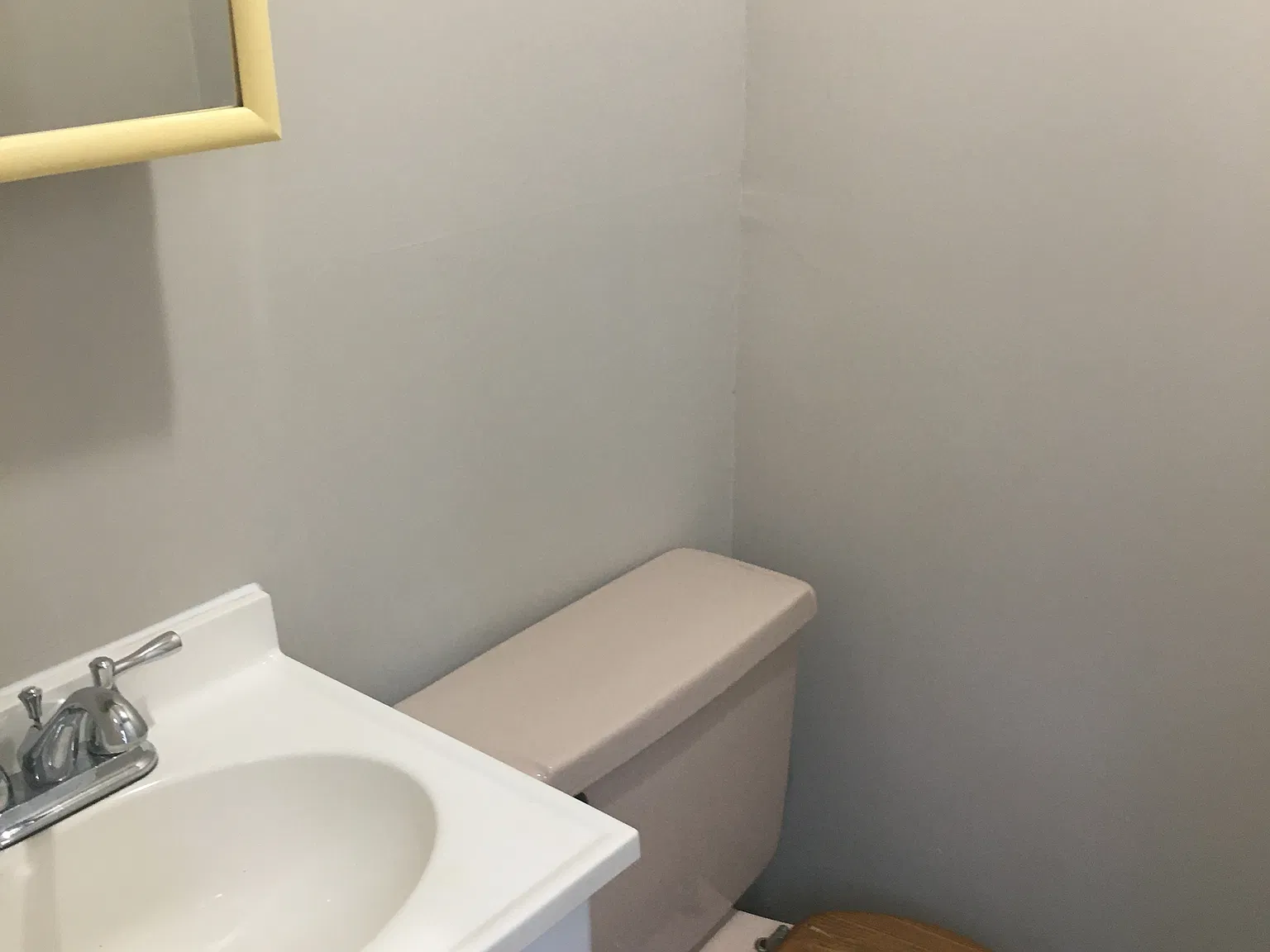 3 bed, 1.5 bath, 1700 sqft, $1,500 — Photo 4