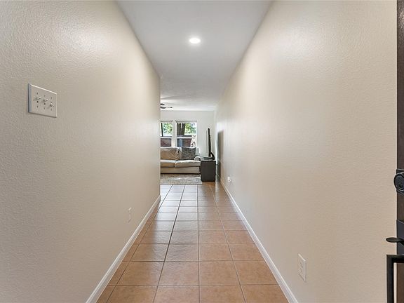 4th image of 16105 Sweetwater Fields Ln
