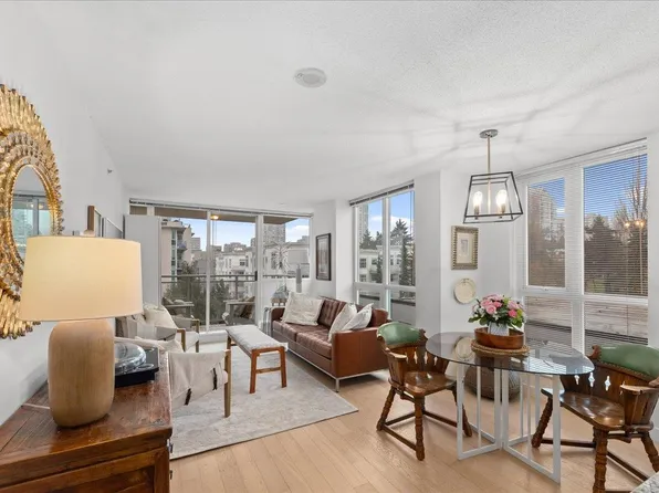 188 Esplanade E #708, North Vancouver, BC V7L 4Y1