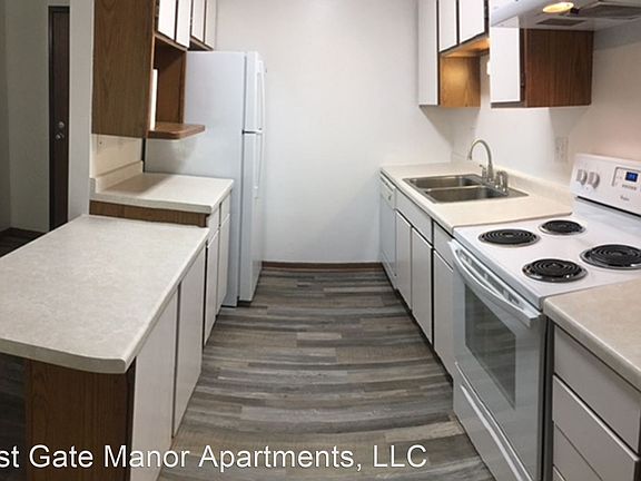 4th image of 916 13th Ave S #10350587