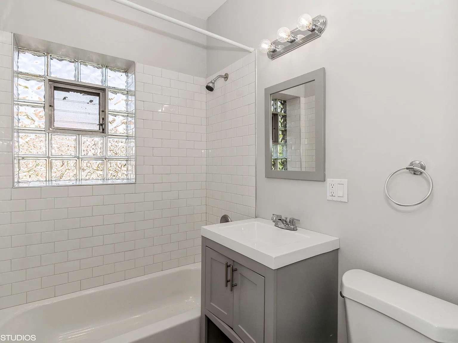 2 bed, $1,800 — Photo 4