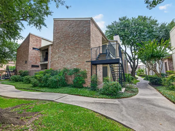 8100 Cambridge St APT 49, Houston, TX 77054