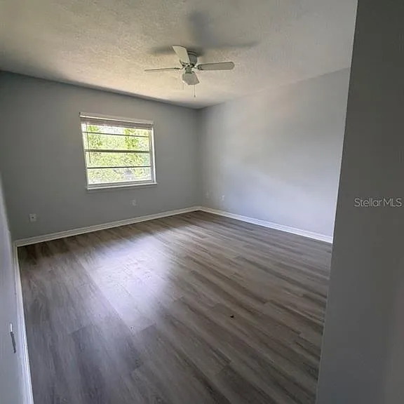 1207 Almond Tree Ct — Photo 32