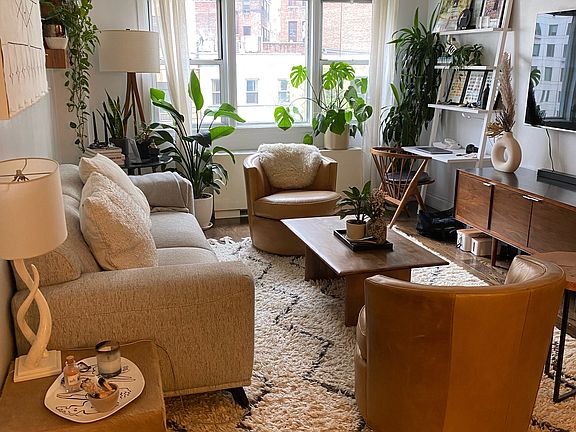 3rd image of 77 E 12th St APT 5C