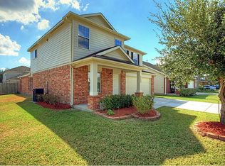 9338 Garfield Park Ln, Houston, TX 77075