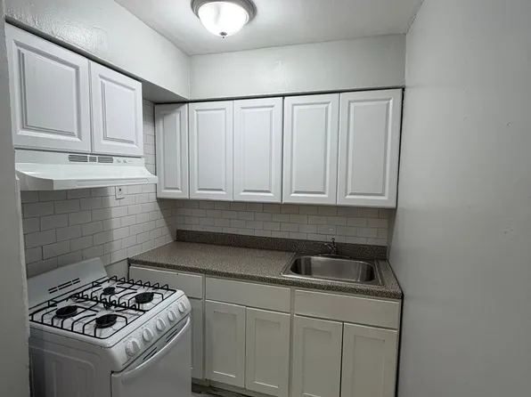 78 Grafton Ave #B10, Newark, NJ 07104