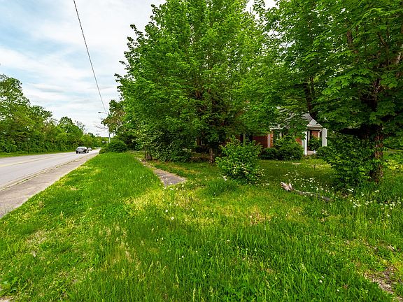 4th image of 215 Shivel Dr