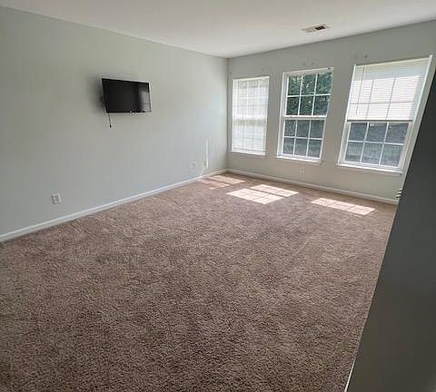 beautiful open loft area upstairs