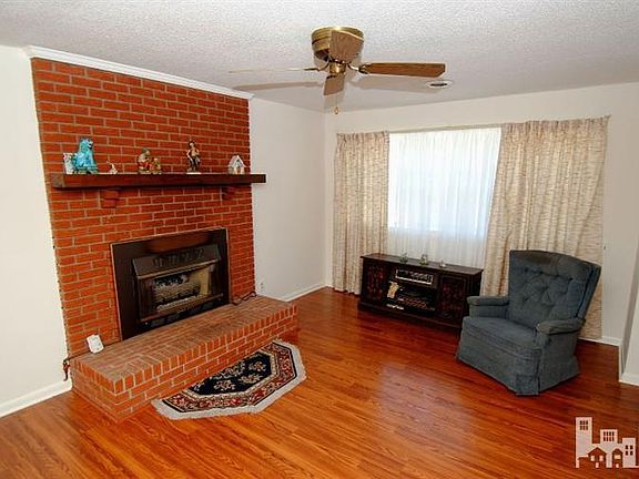 4th image of 114 Antoinette Dr