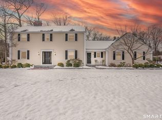 5 Crosswood Rd, Farmington, CT 06032