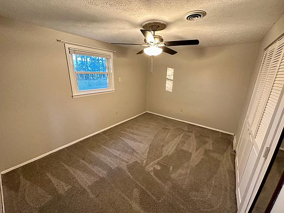 4th image of 4780 Pinoak Dr