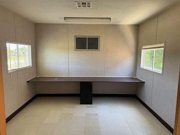 2nd image of 846 County Road 3565
