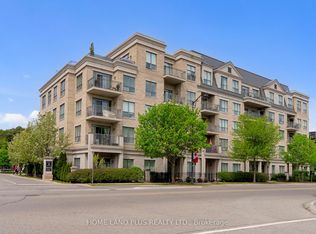 180 John West Way #422, Aurora, ON L4G0R3