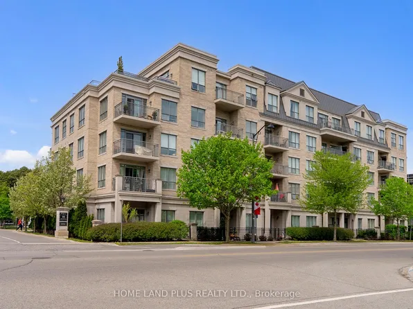 180 John West Way #422, Aurora, ON L4G 0R3