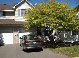 17974 Cobblestone Way, Eden Prairie, MN 55347