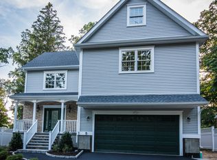 47 1/2 N Bridge St, Norwalk, CT 06855