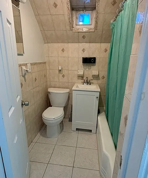 335 75th St #3 — Photo 9