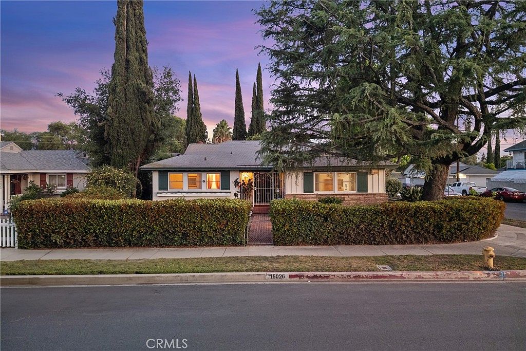 16026 Septo St, North Hills, CA 91343 | Zillow