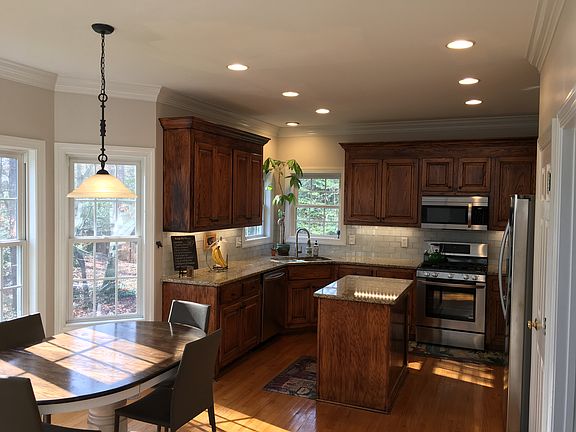 New appliances, New counters