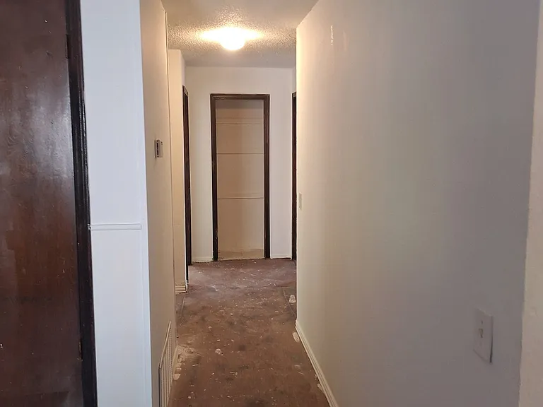712 S Chapman Ave — Photo 7