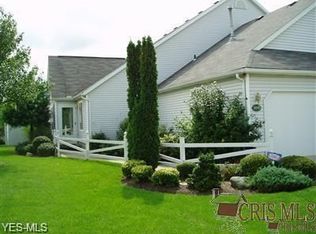 2042 Meadow Gate, Akron, OH 44313