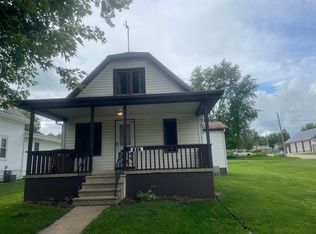 830 2nd Ave NE, Oelwein, IA 50662