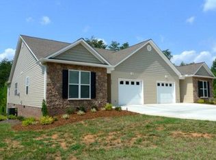 212 Abee St, Morganton, NC 28655